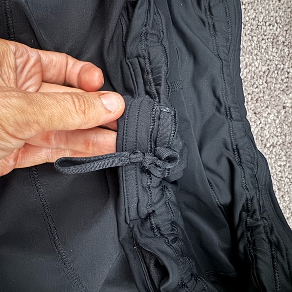 Lululemon Pace Rival Mid-Rise Skirt Long size 8 - Picture 3 of 5